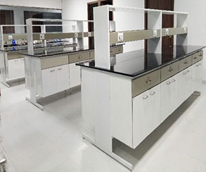 Laboratory Furniture Manufacturers Chennai